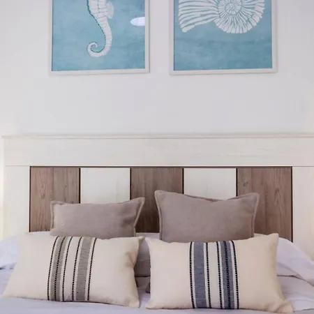 Pink Urban Living Apartament