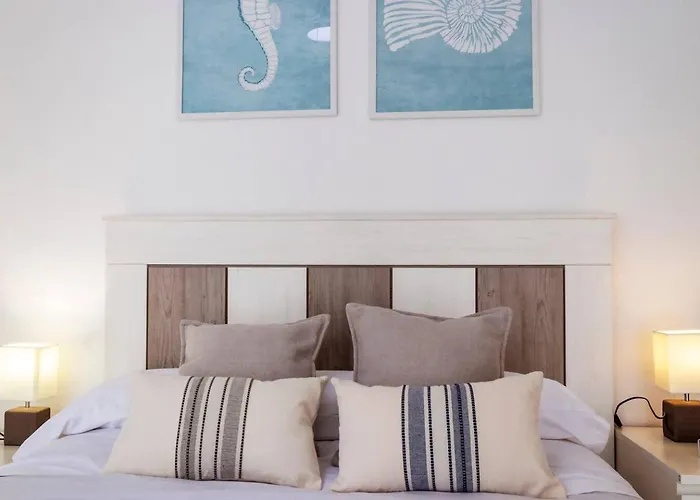 Pink Urban Living Apartament